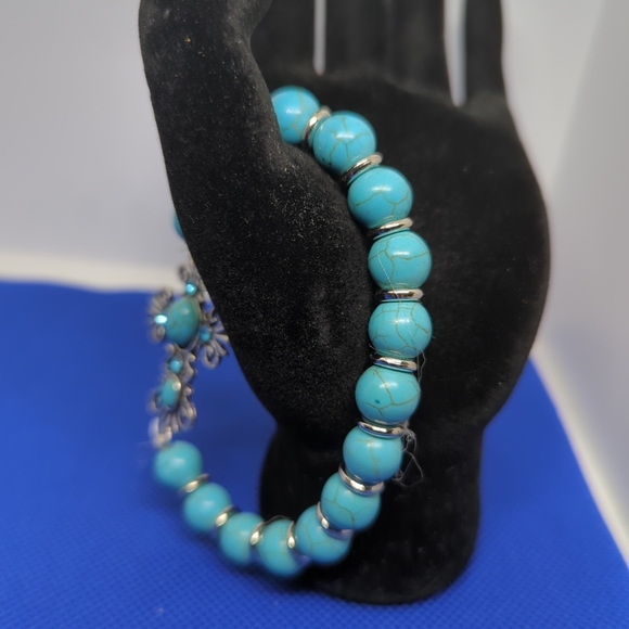 Natural Turquoise Beaded 10mm  Bracelet With Fancy Cross NWT - Picture 3 of 6